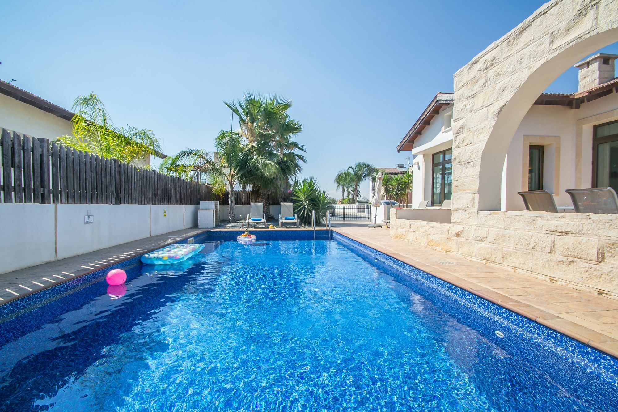 Rada'S Vacation Home Ayia Napa Ngoại thất bức ảnh